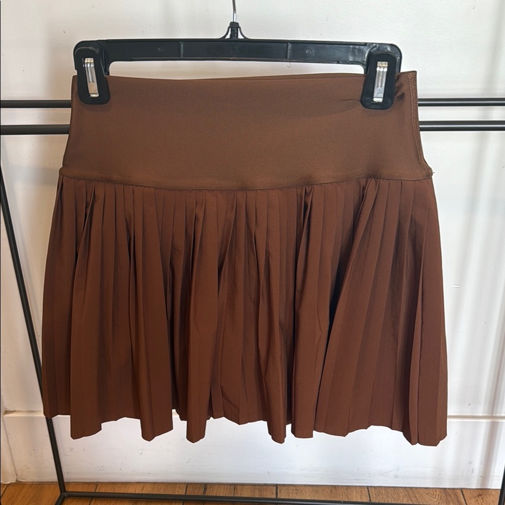 Elegant Brown Pleated Skirt